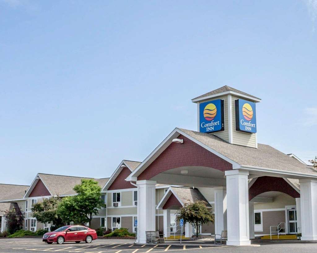 Comfort Inn Iron Mountain Exterior foto
